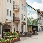 Trzy Gracje Monte Cassino *