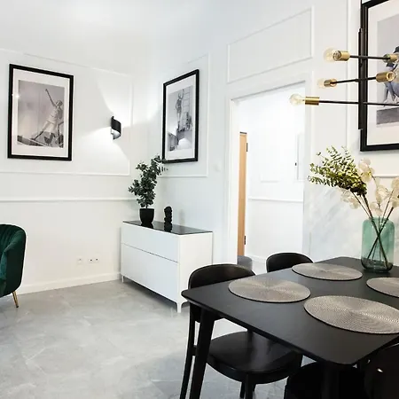Trzy Gracje Monte Cassino Apartment